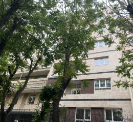 127 متری سه خواب تک واحدی طوس دوکله نورگیر کوچه قدس