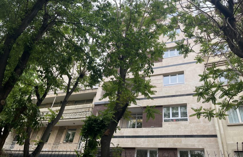 127 متری سه خواب تک واحدی طوس دوکله نورگیر کوچه قدس